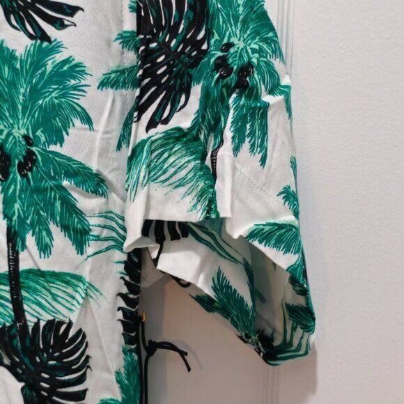 NWT Free Planet Casual Short Sleeve Shirt - Green Black White - Palm Trees Print - Picture 7 of 16